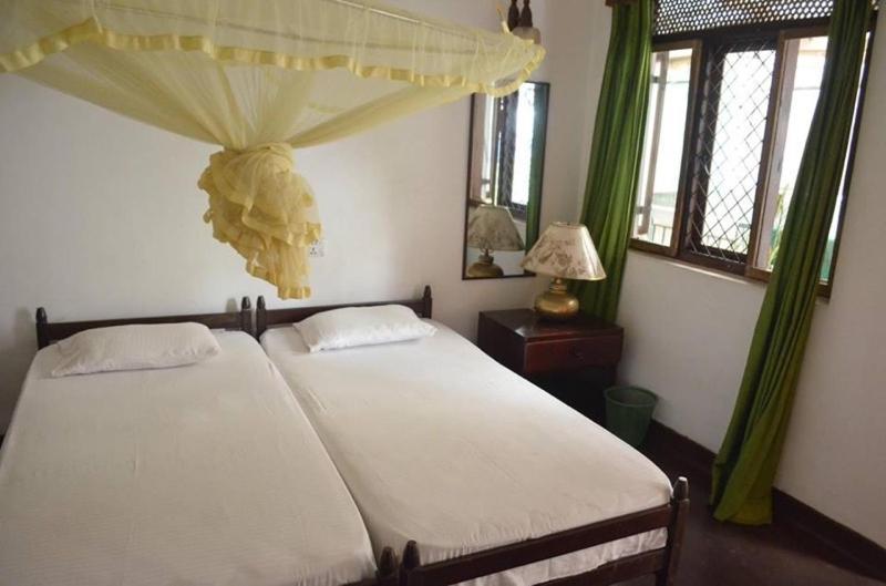 Kandy Inn Madugalle'S Family Guest House Екстериор снимка