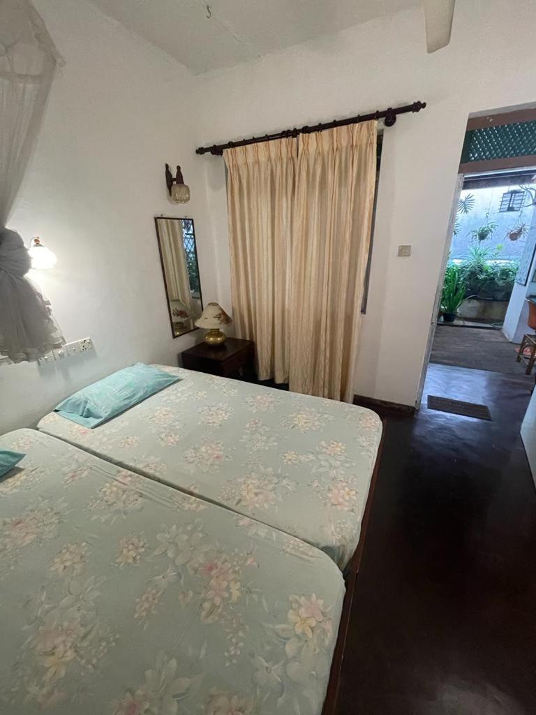 Kandy Inn Madugalle'S Family Guest House Екстериор снимка