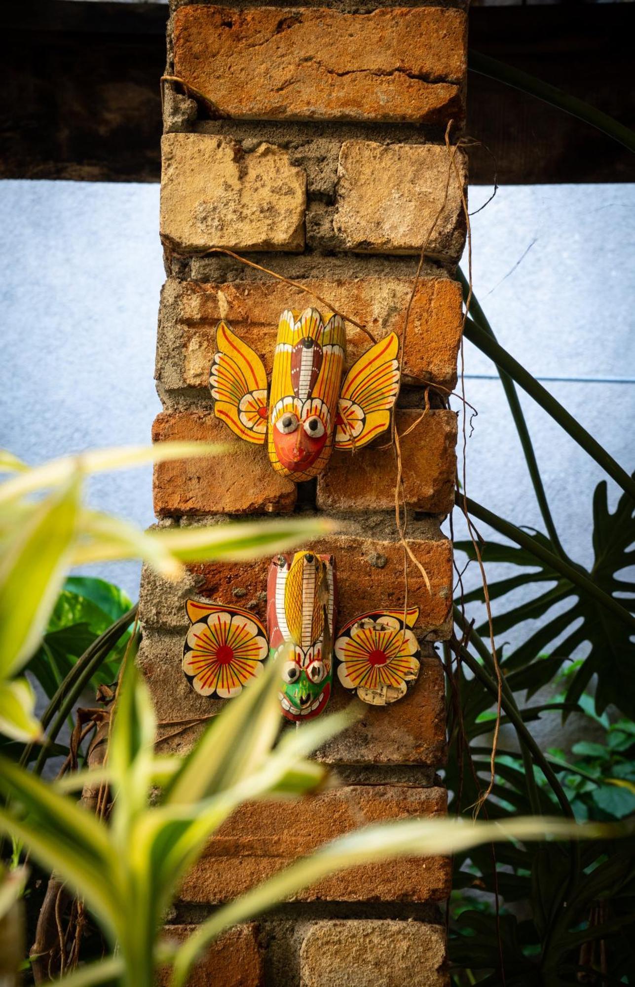 Kandy Inn Madugalle'S Family Guest House Екстериор снимка